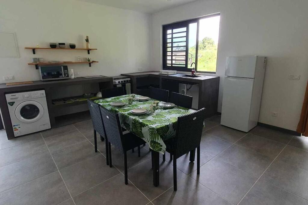 Vila Le Fare Ape Tarua Taputapuapea Exteriér fotografie